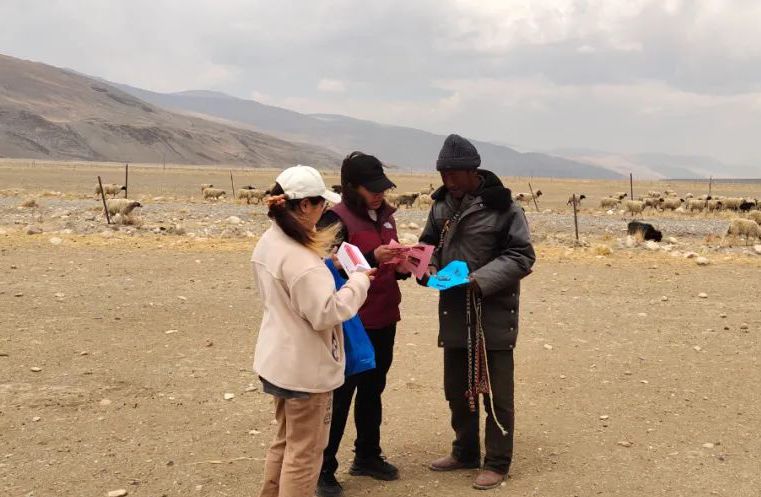 西藏：走独具特色的气象科普之路
